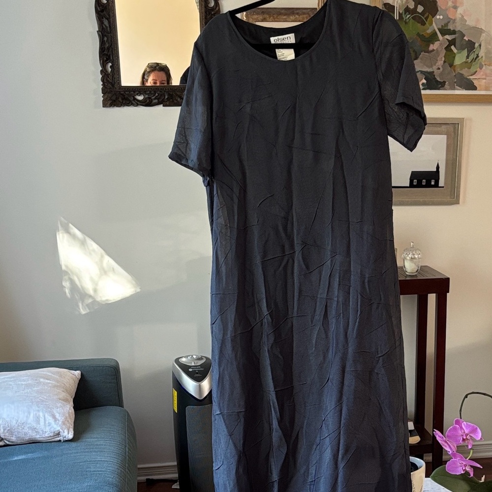 Elegant Navy Blue Dress